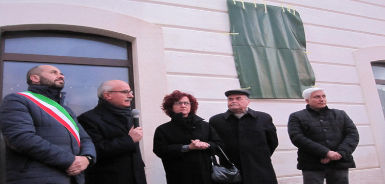 Noci dedica epigrafe a Pietro Gioja, cultore della città e dei cittadini