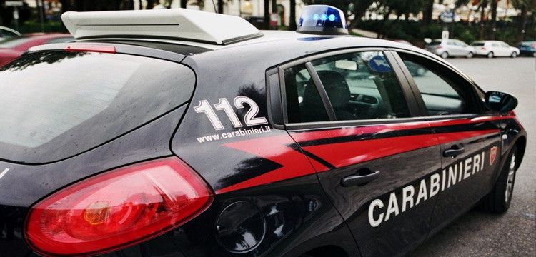 Arrestata borseggiatrice, aveva rubato portafoglio durante il mercato settimanale