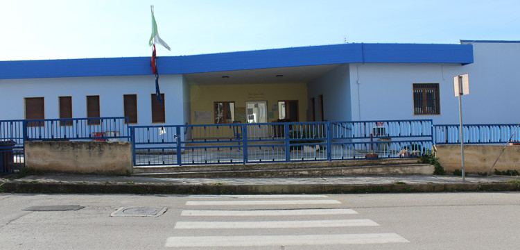 Riapre la scuola “Scotellaro”