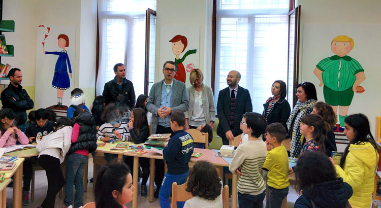 “Regala un libro alla tua Biblioteca!”: iniziativa presa a cuore da grandi e piccini
