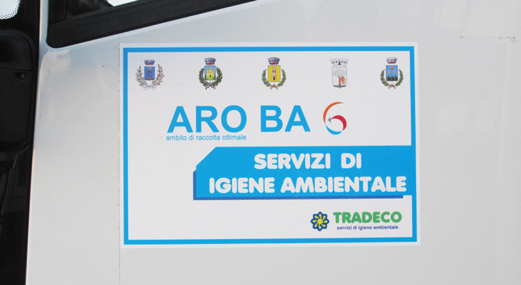 Rifiuti, rinviato il contratto con Tradeco srl