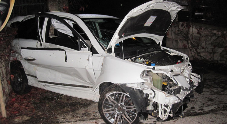 Incidente su via Gioia, ferito neopatentato